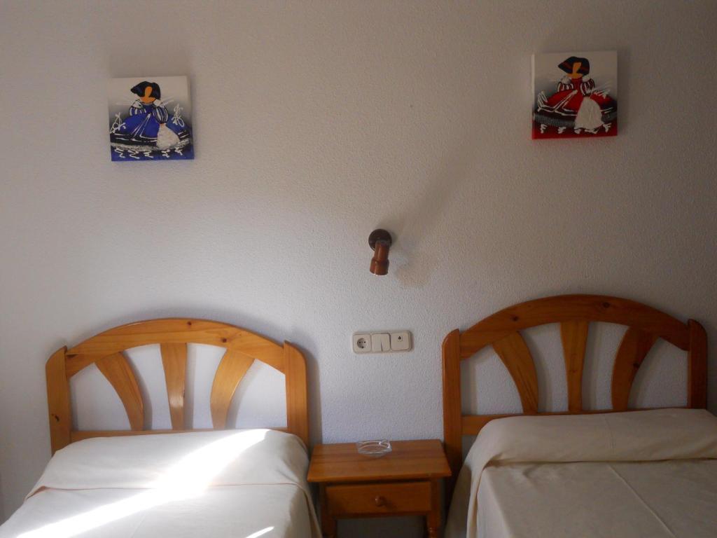 Hostal El Descanso Madrid Cameră foto
